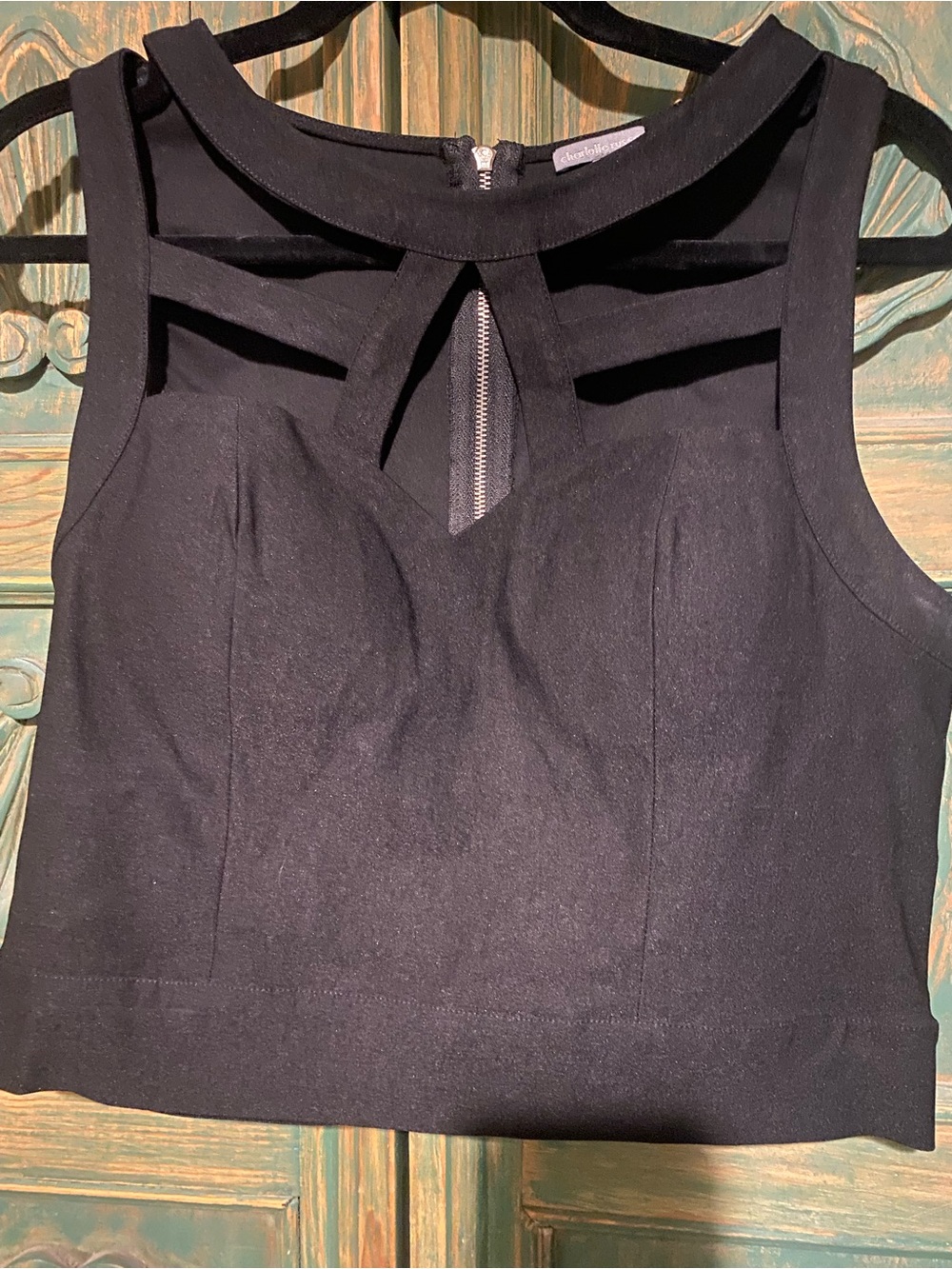 Charlotte Russe Black Cutout Sleeveless Crop Top